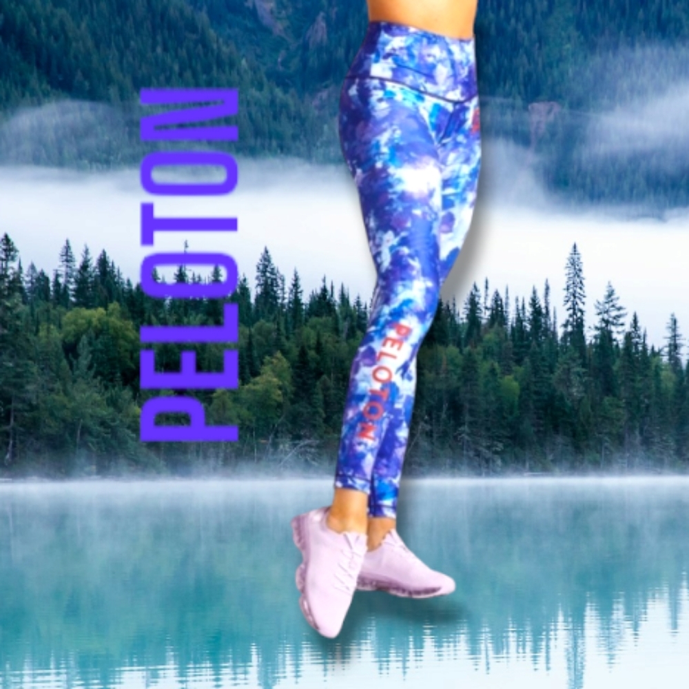 NWT PELOTON BLUE MOVES HIGH WAIST ATHLETIC REVERSIBLE LEGGING IN BLUE & PURPLE